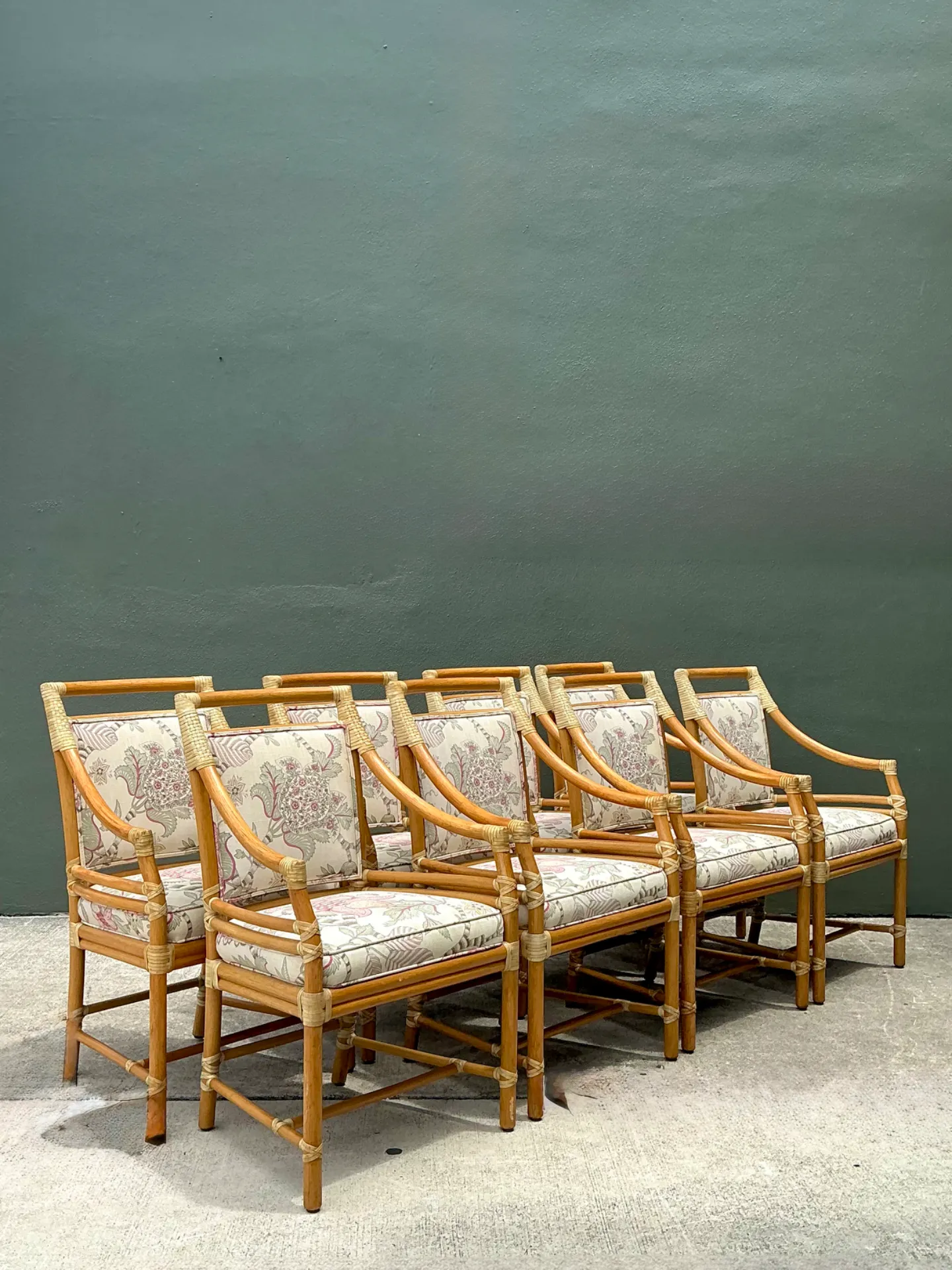 Vintage McGuire Target Back Dining Chairs - Set Of 8 — additional photo 2