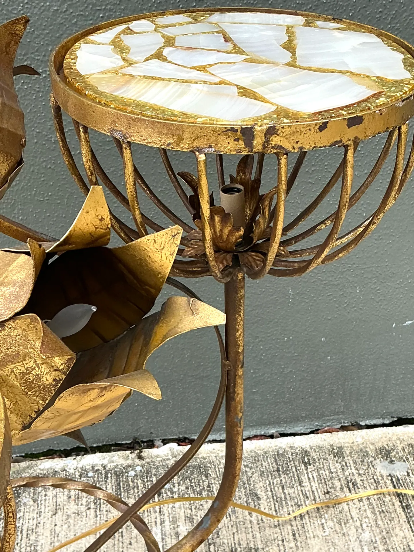 Mid-Century Italian Tole Flower Floor Lamp — additional photo 4