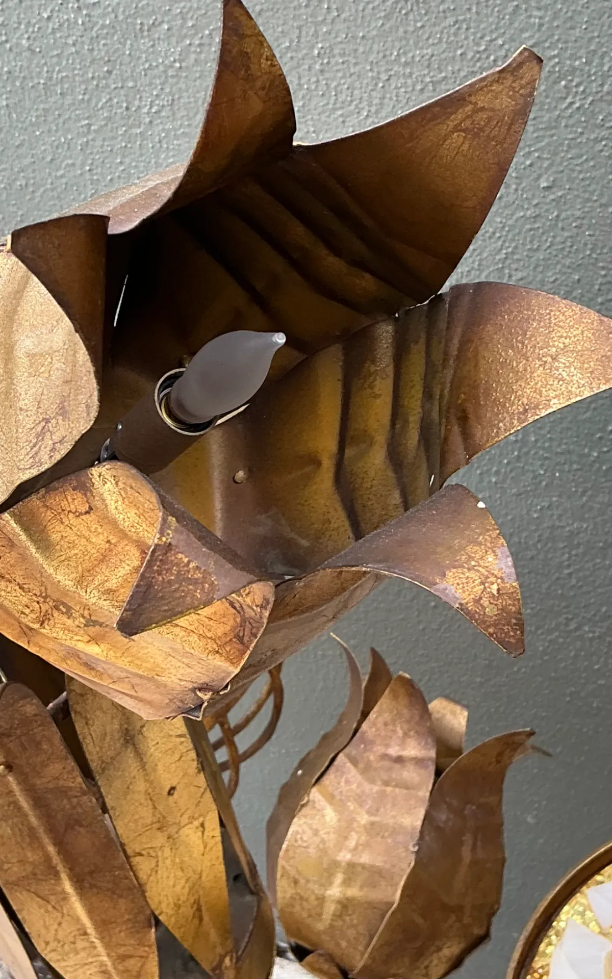 Mid-Century Italian Tole Flower Floor Lamp — additional photo 6