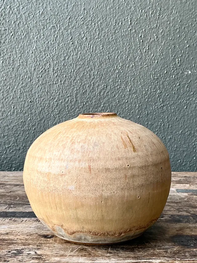 Vintage Earth Tone Ceramic Vessel — additional photo 4