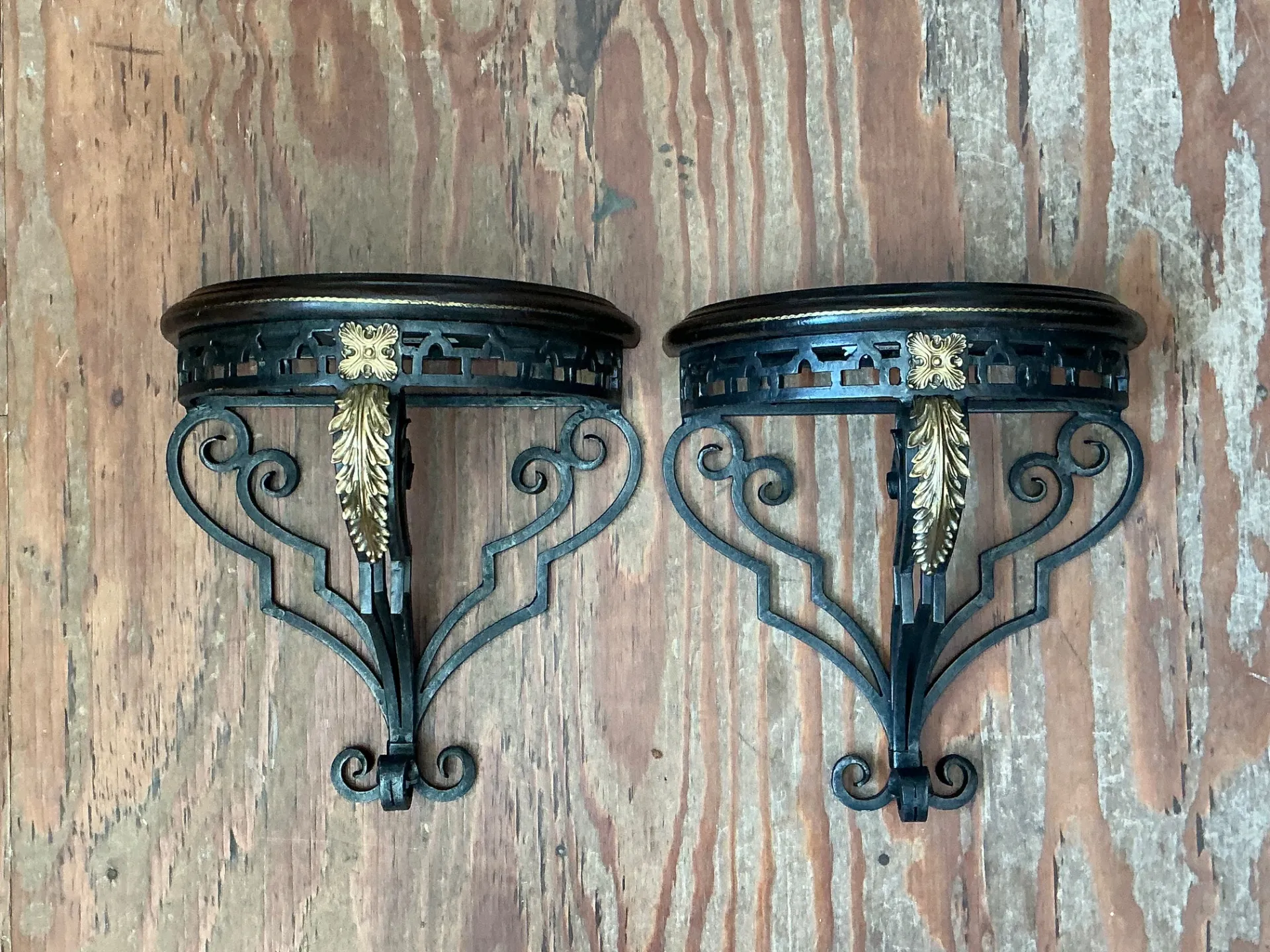 Vintage Maitland Smith Ornate Metal Wall Brackets - Set of 2 — additional photo 7
