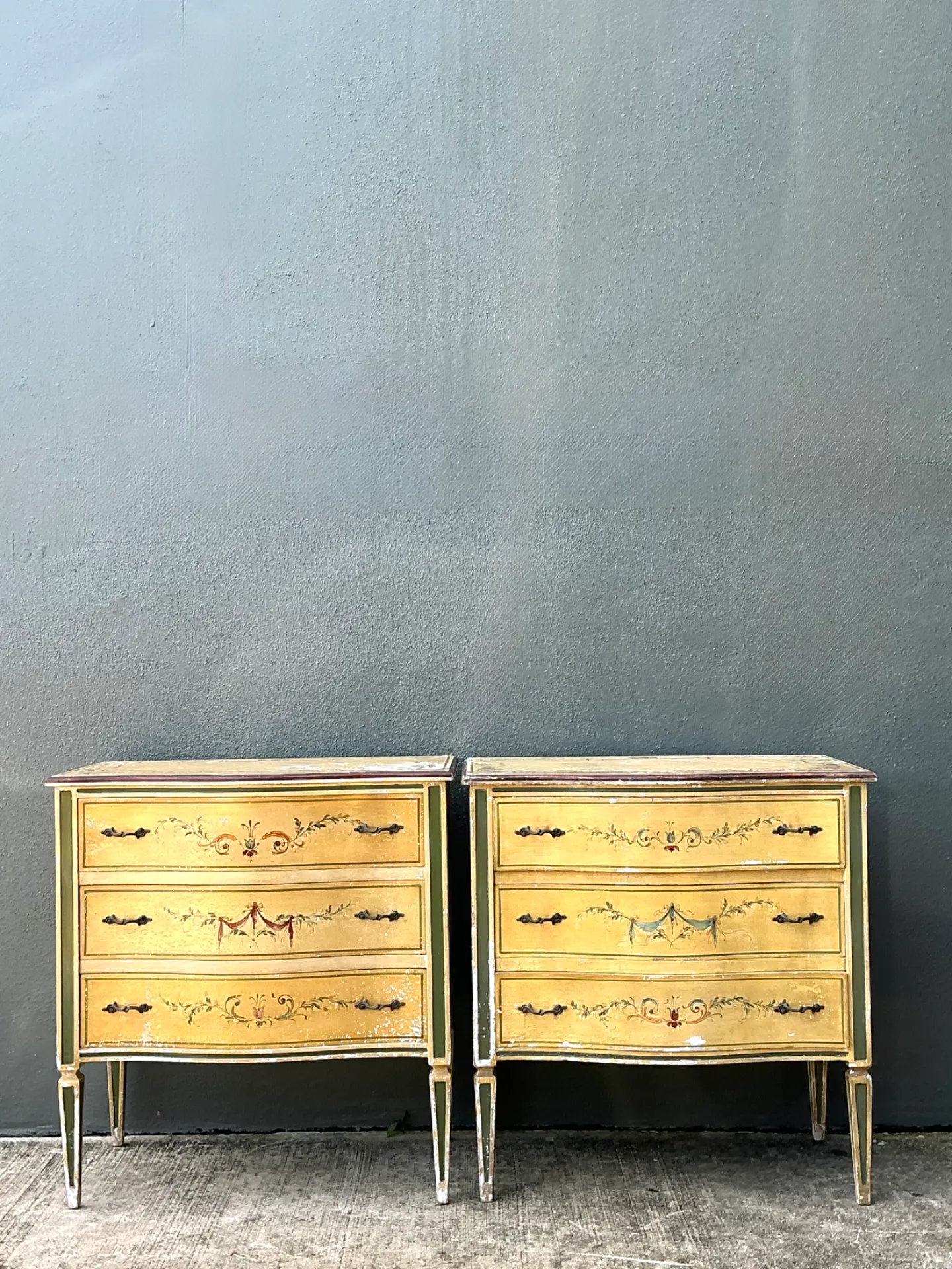 Vintage Hand-Painted Wood Chest - A Pair — additional photo 3