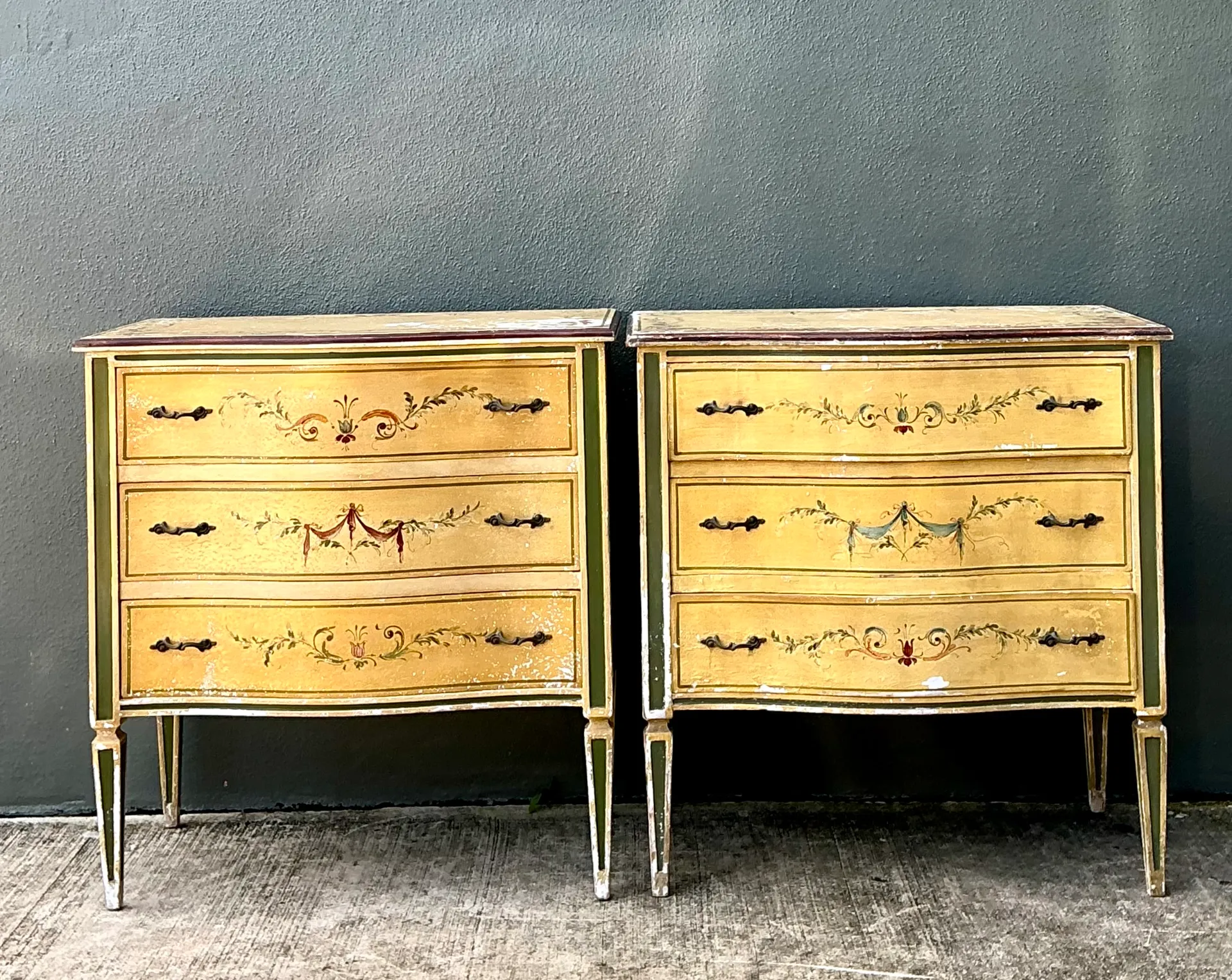 Vintage Hand-Painted Wood Chest - A Pair — additional photo 7