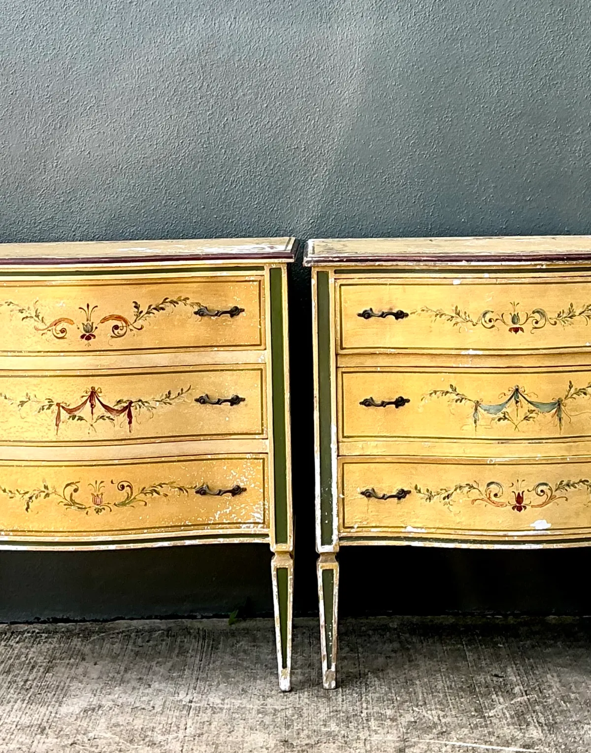 Vintage Hand-Painted Wood Chest - A Pair — additional photo 7