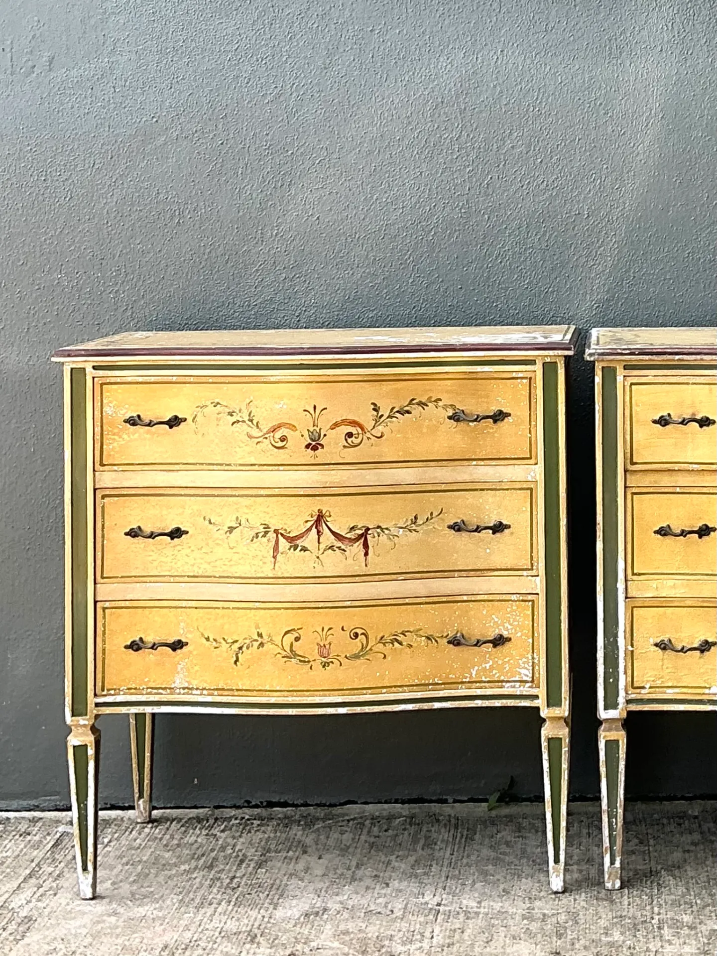 Vintage Hand-Painted Wood Chest - A Pair — additional photo 8