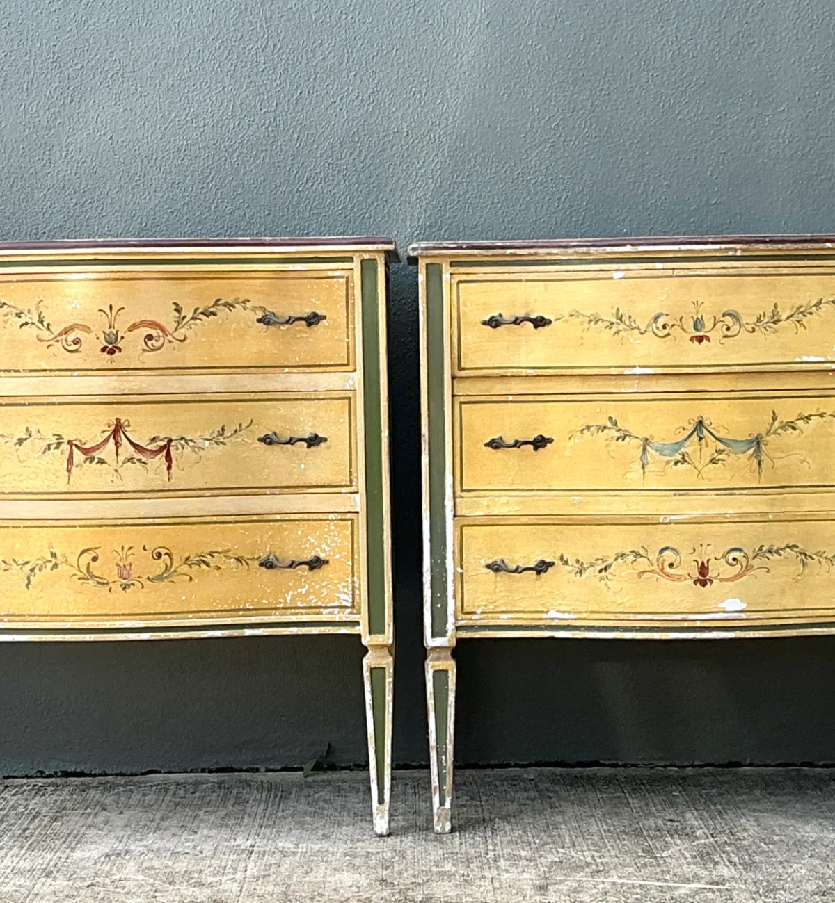 Vintage Hand-Painted Wood Chest - A Pair — additional photo 4