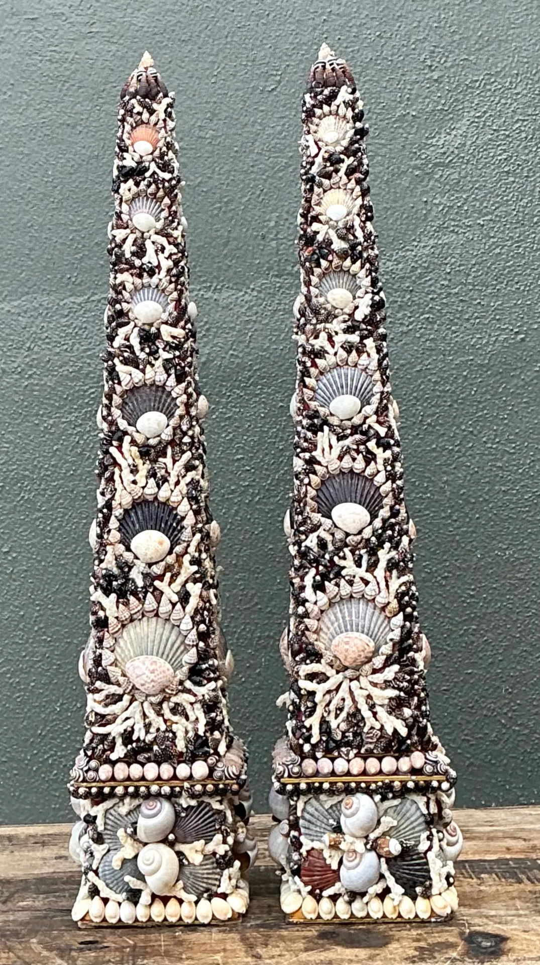 Vintage Shell Encrusted Obelisks - A Pair — additional photo 4