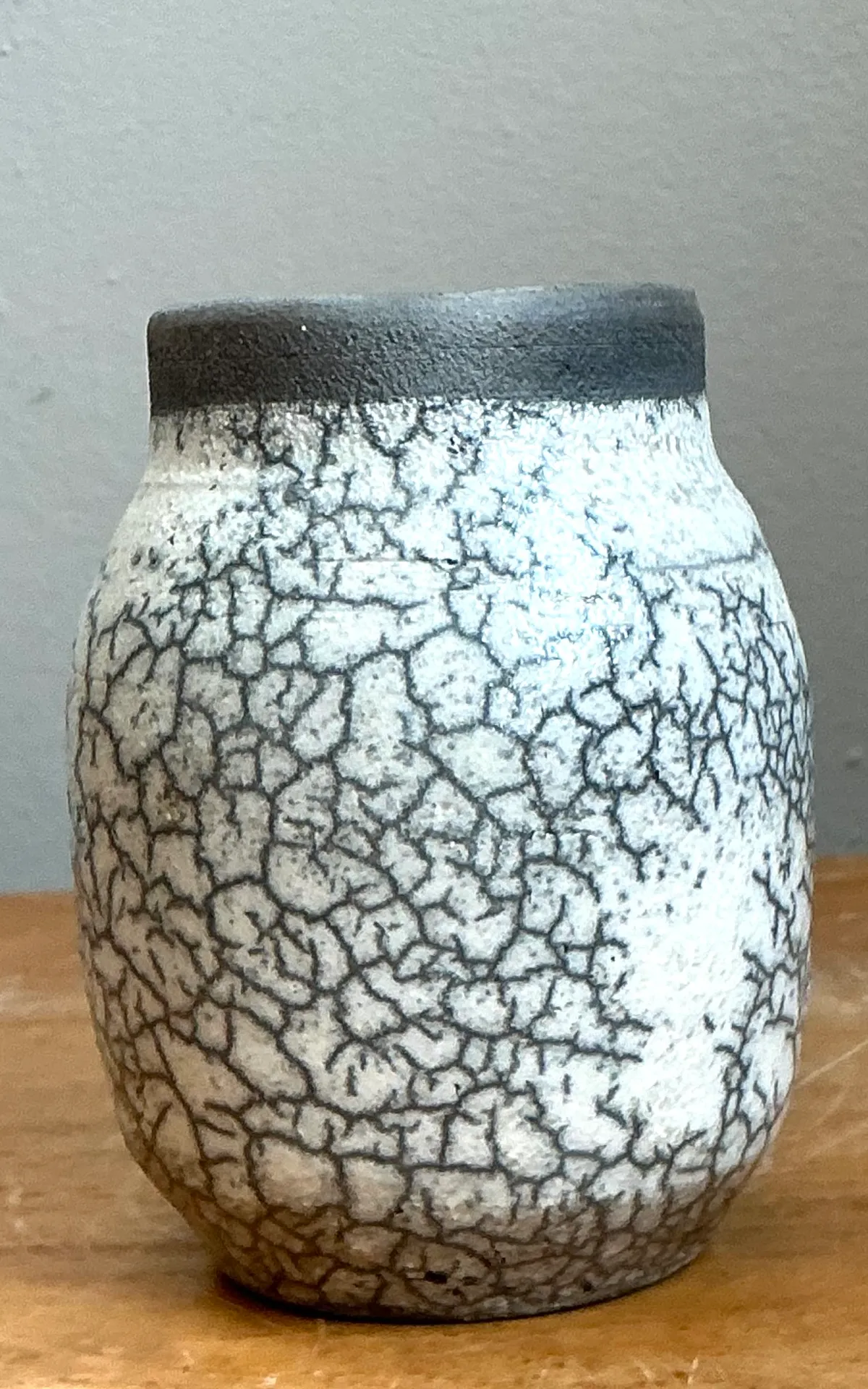 Vintage Crackle Glazed Ceramic Vase — additional photo 7