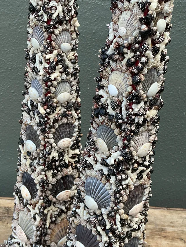 Vintage Shell Encrusted Obelisks - A Pair — additional photo 7