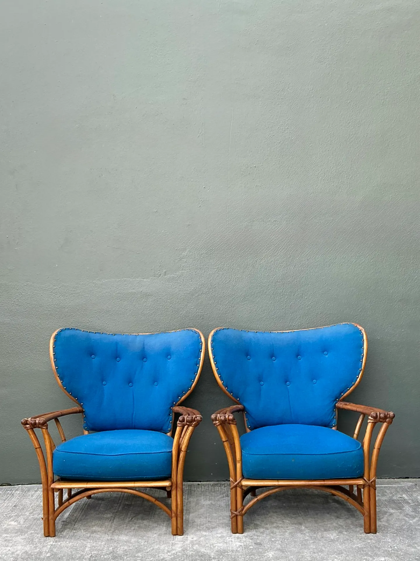 Vintage Heywood Wakefield Rattan Lounge Chairs - Pair — additional photo 7