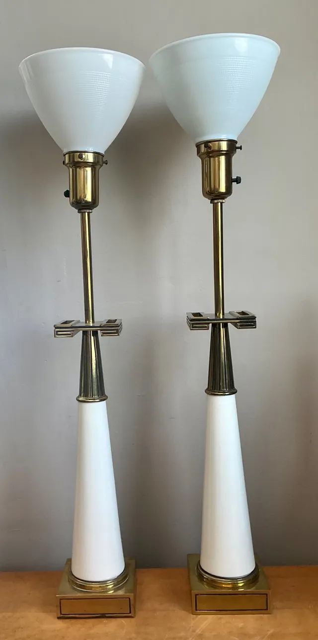 Vintage Tommi Parzinger For Stiffel Greek Key Brass Lamps - A Pair — additional photo 2