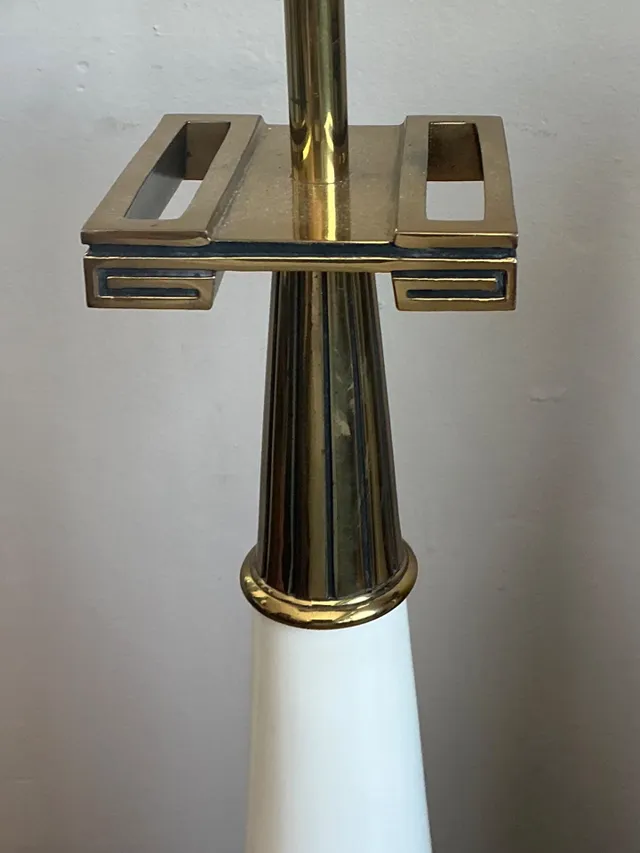 Vintage Tommi Parzinger For Stiffel Greek Key Brass Lamps - A Pair — additional photo 8