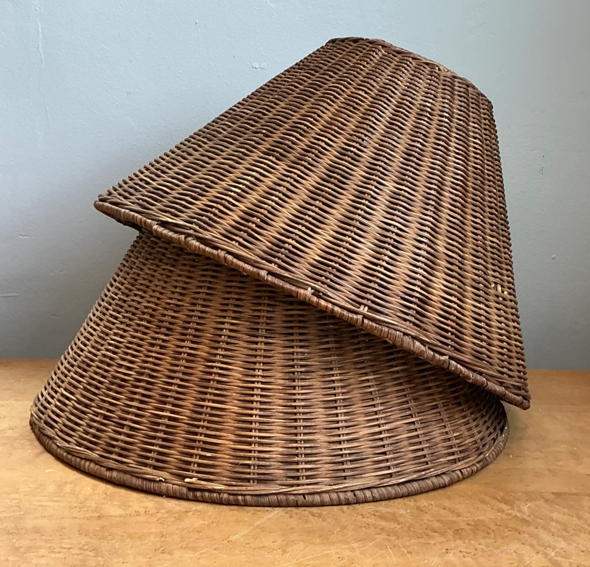 Vintage Woven Rattan Lamp Shades - Pair — additional photo 6