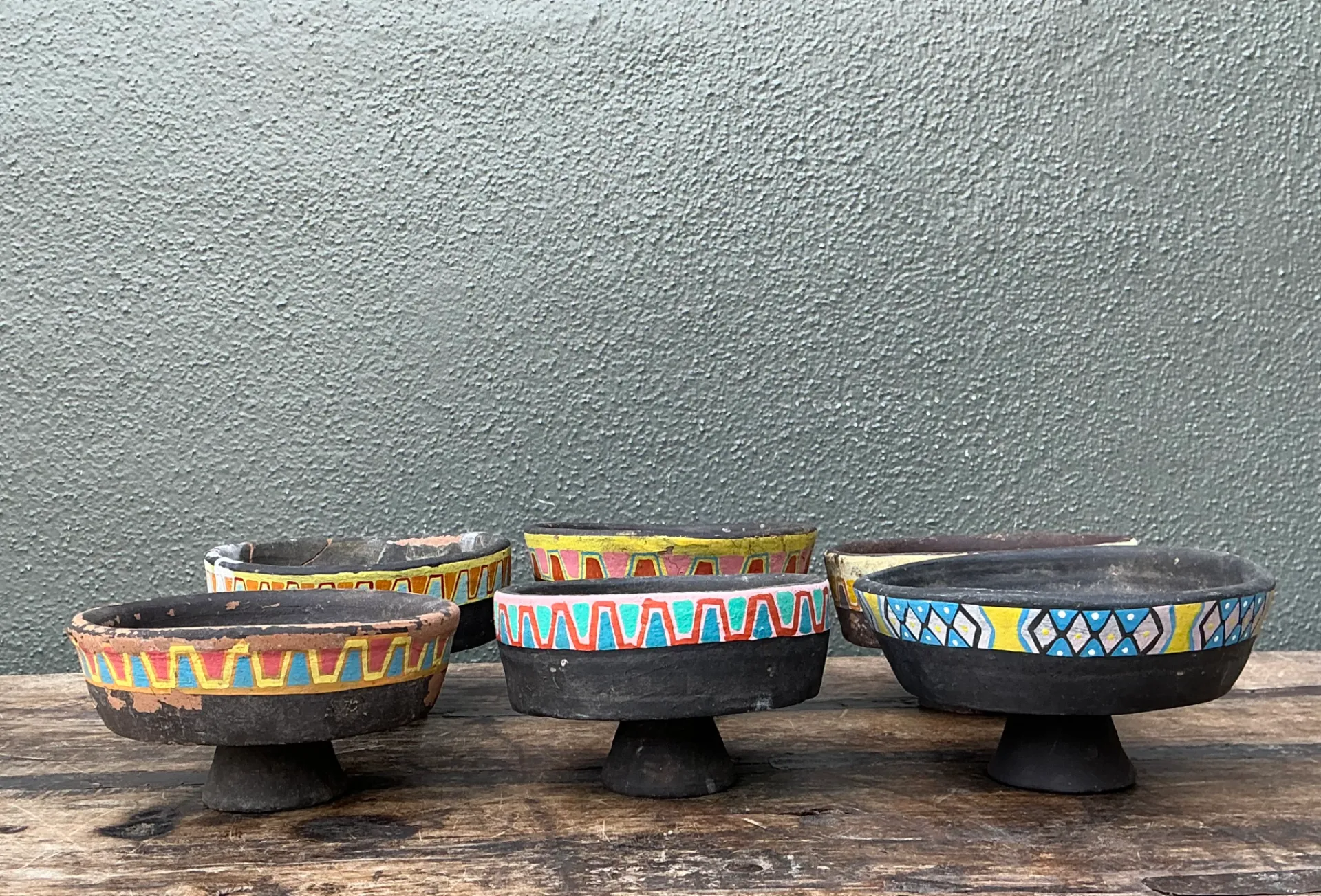Vintage Painted Ceramic Pedestal Bowls - Set of 6 — additional photo 4