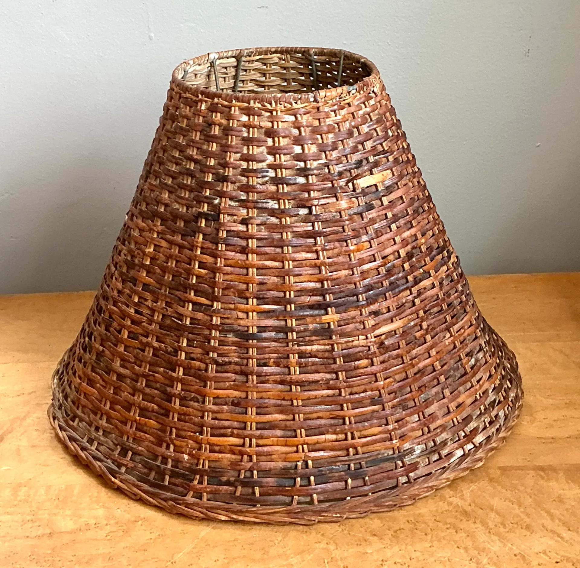 Vintage Woven Rattan Lamp Shade — additional photo 5