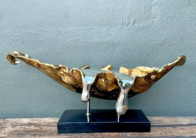 Vintage Abstract Fiberglass and Resin Drip Sculpture — additional photo 4