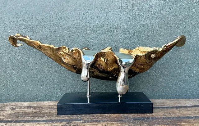Vintage Abstract Fiberglass and Resin Drip Sculpture — additional photo 8