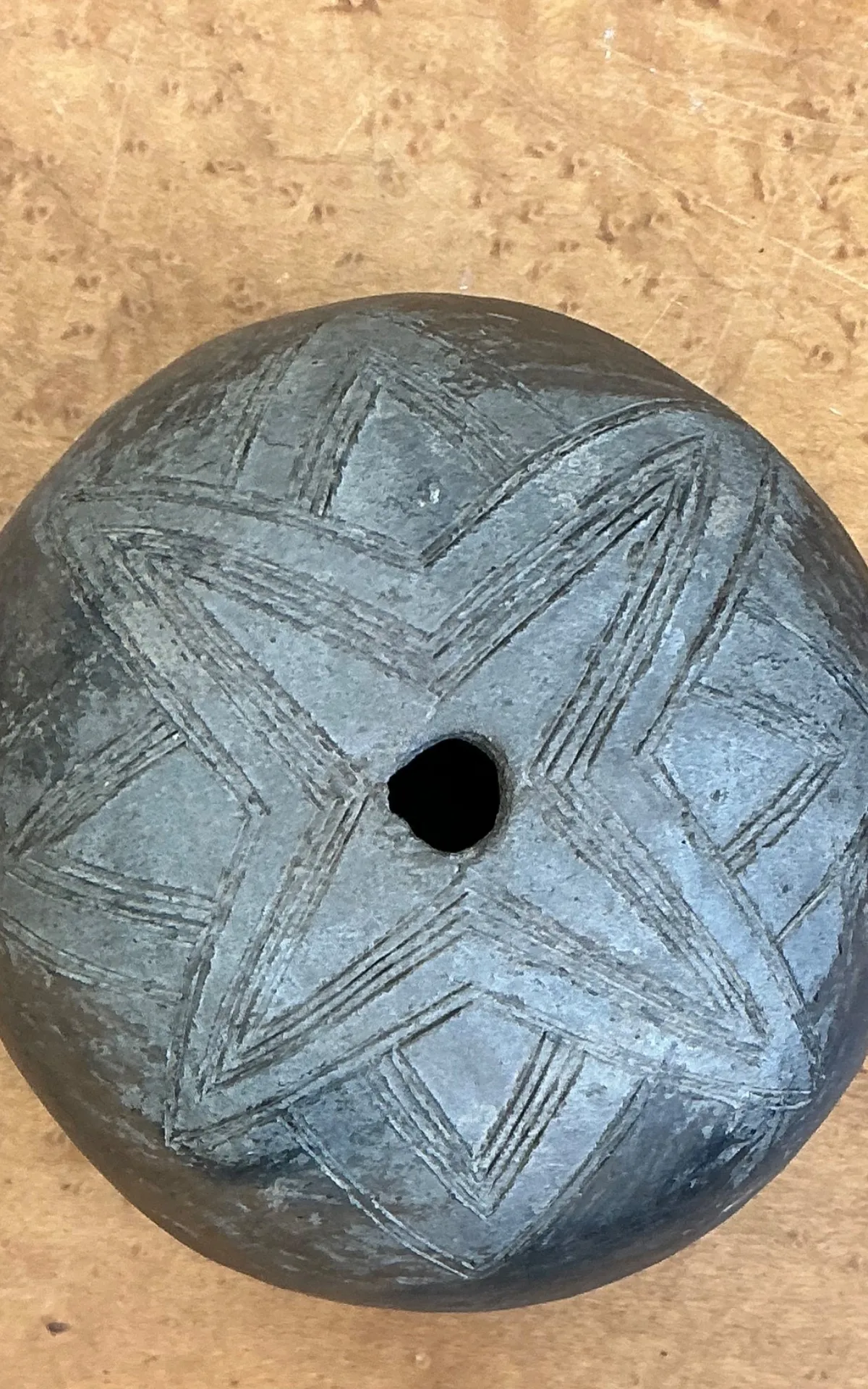 Vintage Geometric Patterned Ceramic Pot — additional photo 4