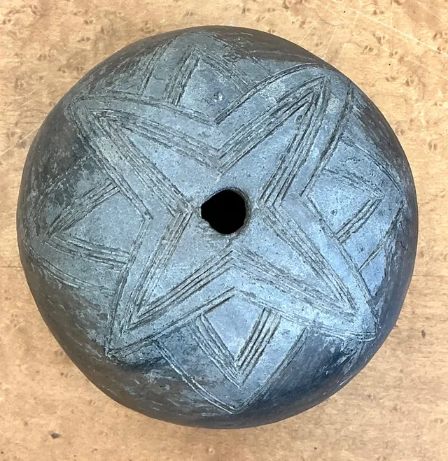 Vintage Geometric Patterned Ceramic Pot — additional photo 2