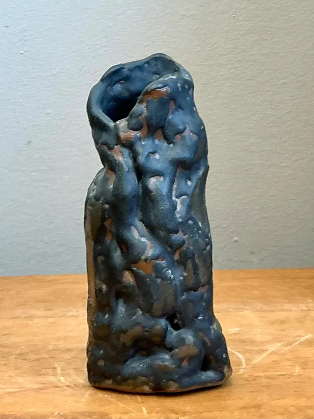 Vintage Abstract Form Ceramic Vase — additional photo 6