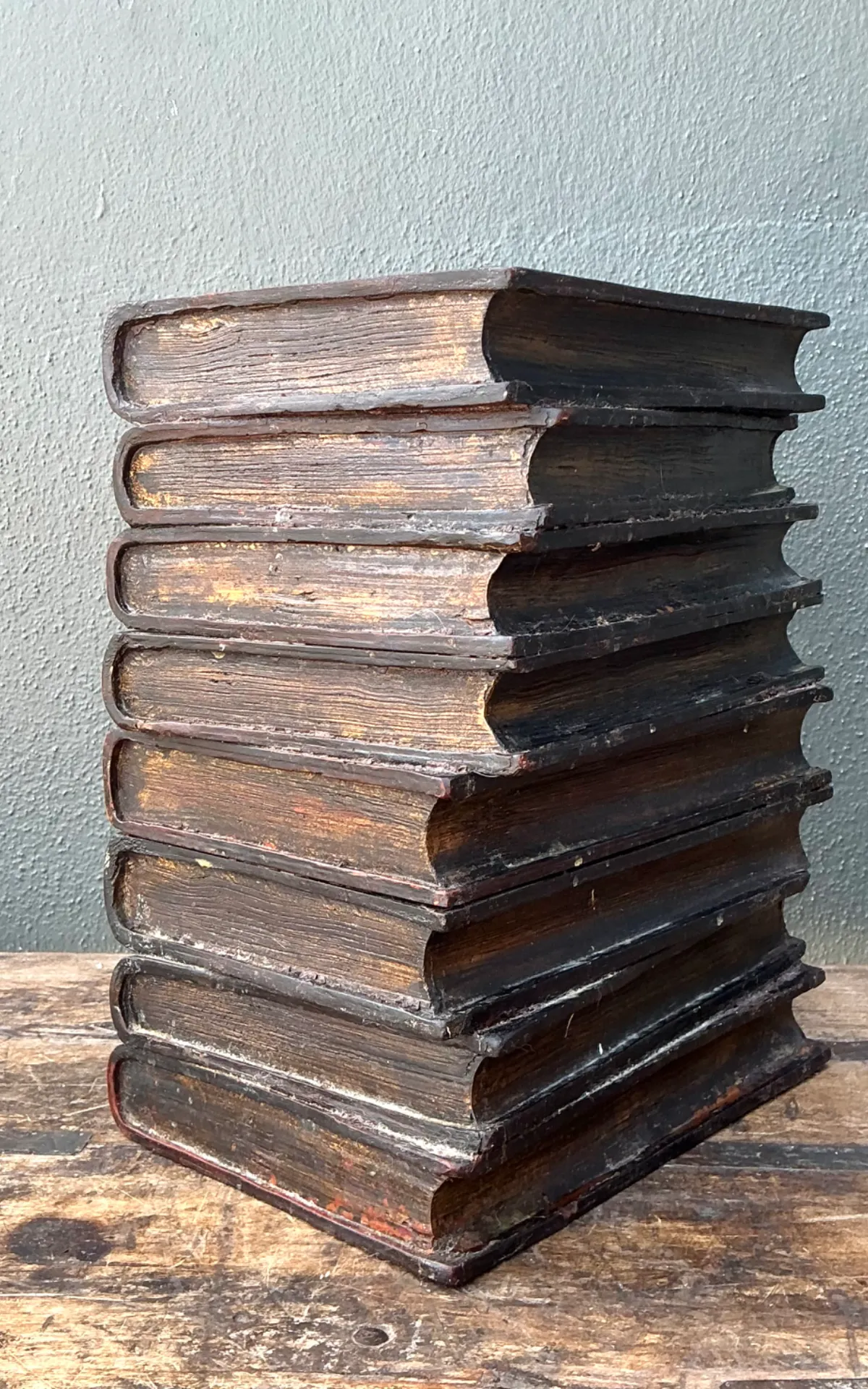 Vintage Resin and Paint Faux Book Stack Drinks Table — additional photo 5