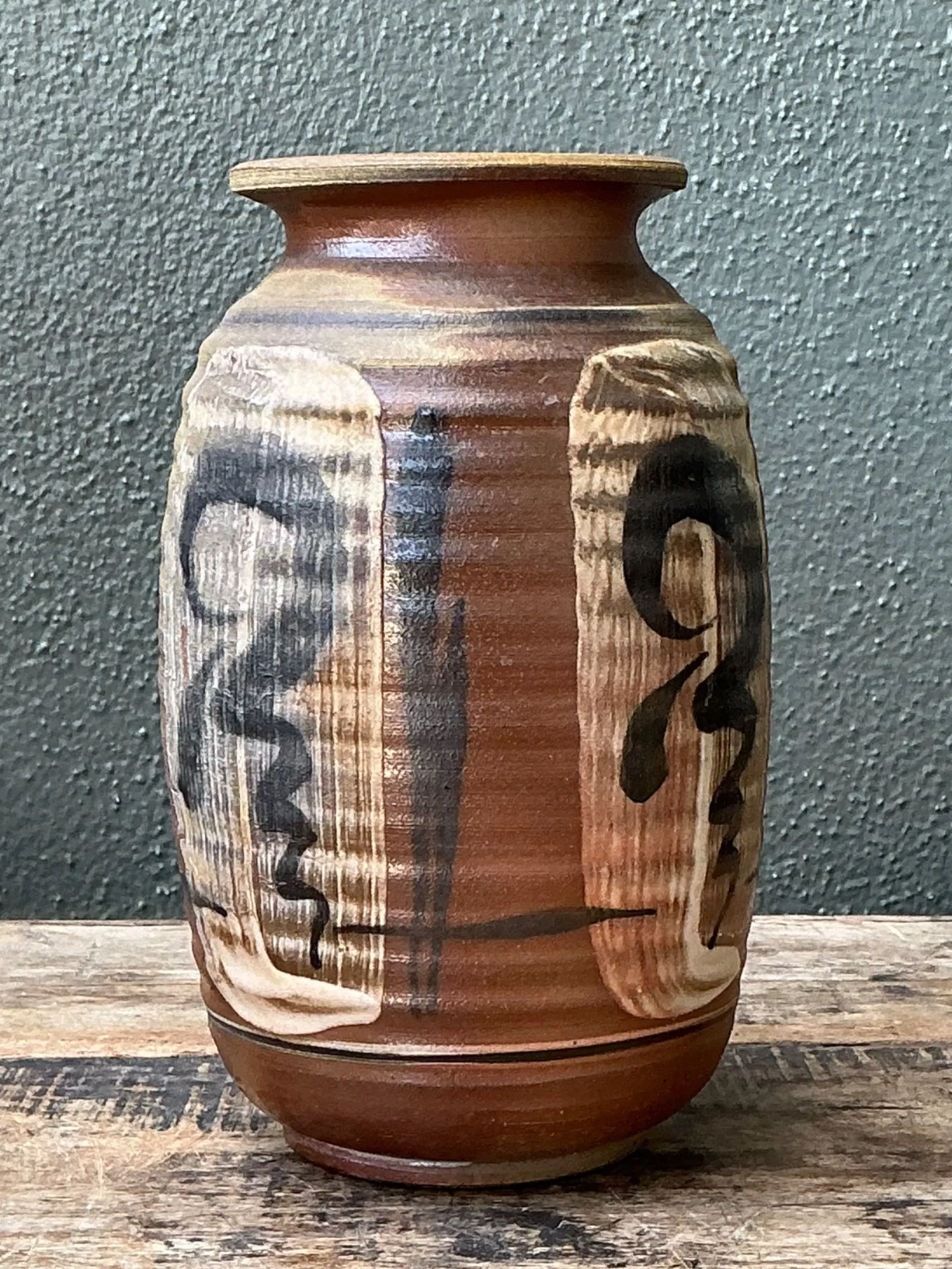 Vintage Handcrafted Ceramic Vase with Abstract Motif — additional photo 6