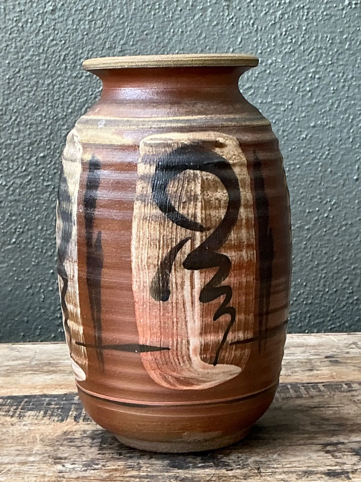 Vintage Handcrafted Ceramic Vase with Abstract Motif — additional photo 2