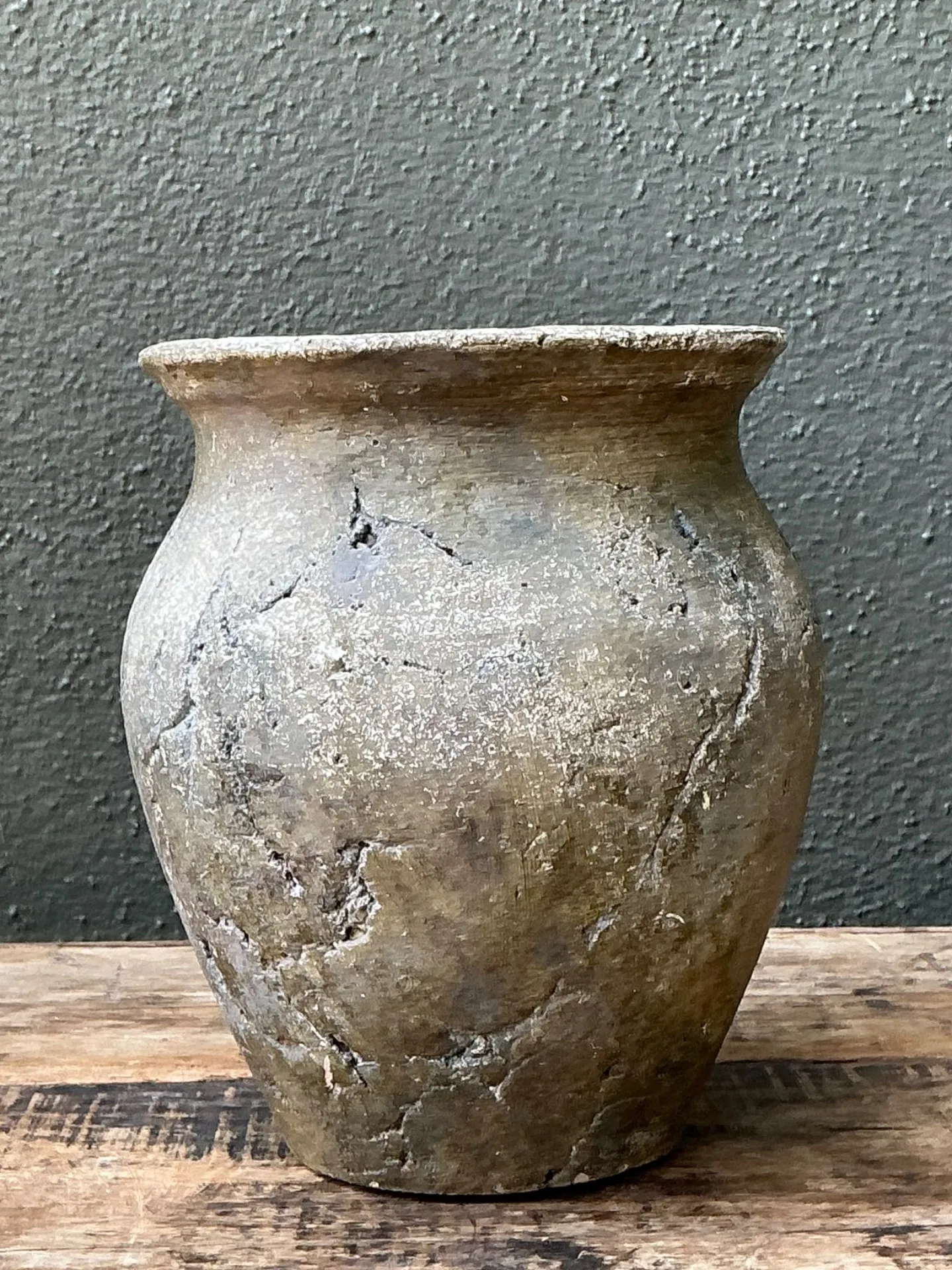 Vintage Textured Ceramic Pottery Vase — additional photo 3