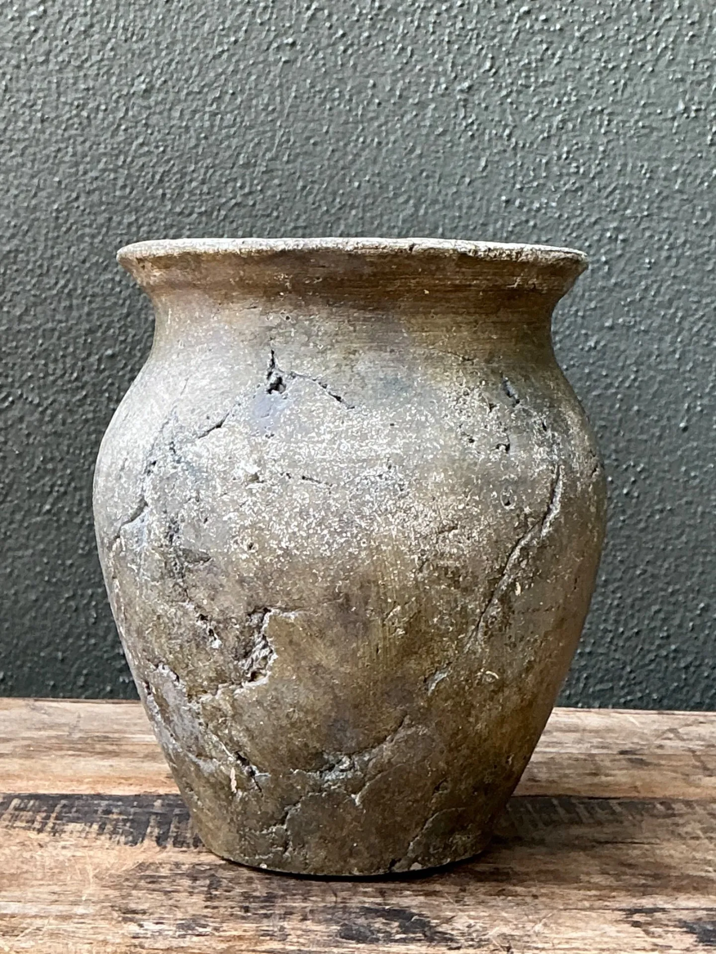 Vintage Textured Ceramic Pottery Vase — additional photo 7