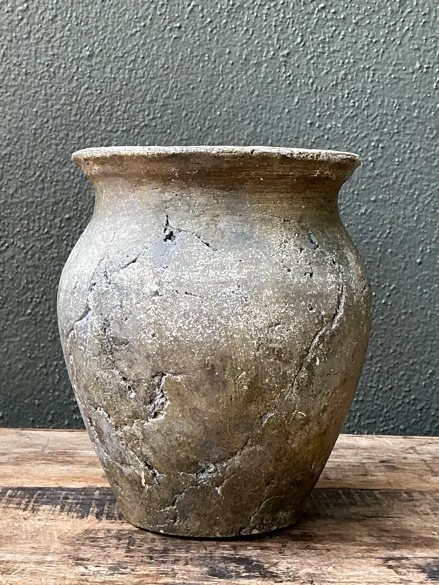Vintage Textured Ceramic Pottery Vase — additional photo 7
