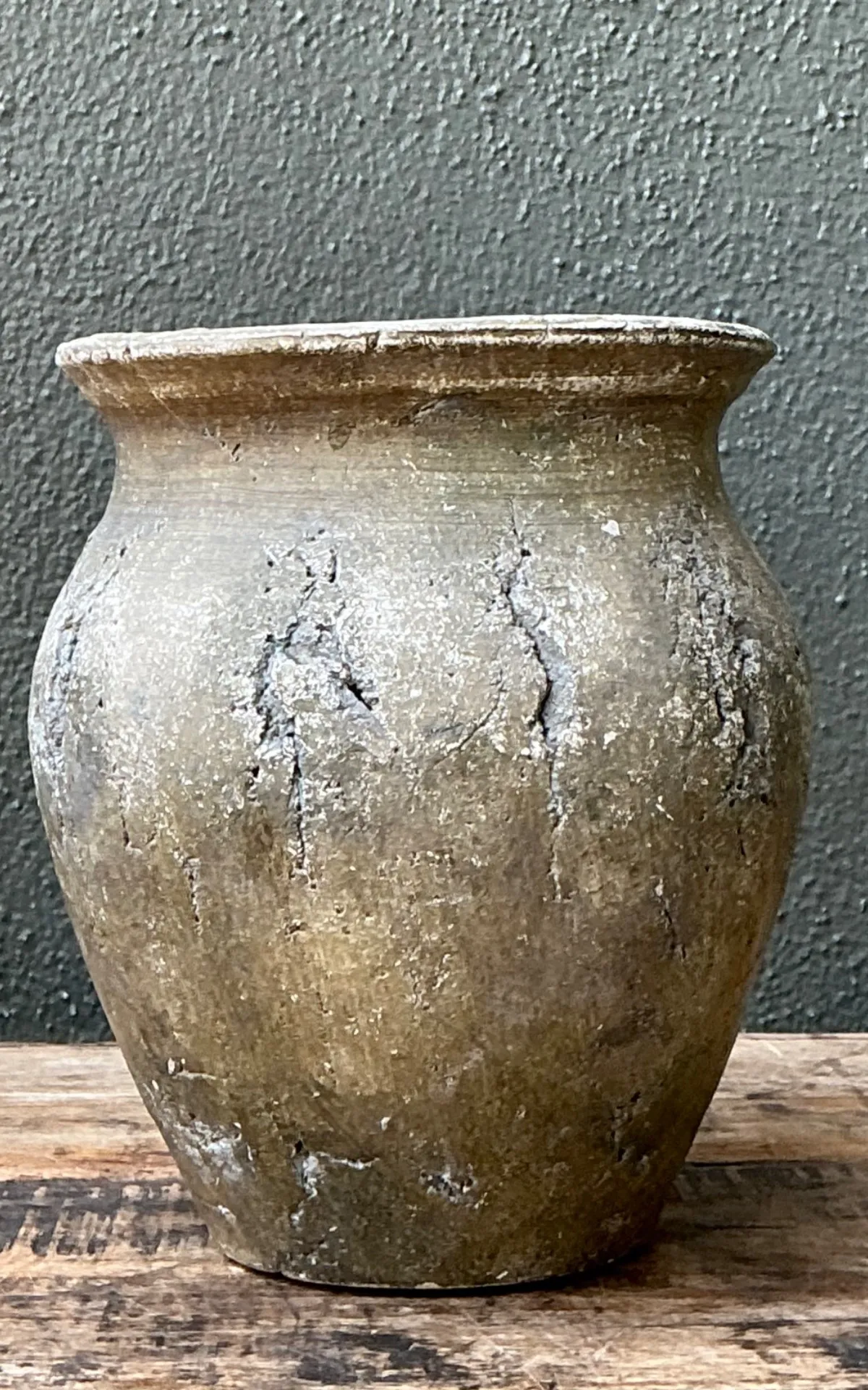 Vintage Textured Ceramic Pottery Vase — additional photo 4