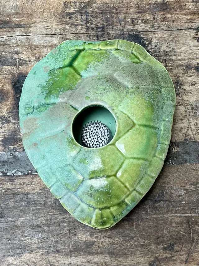 Vintage Green Ceramic Turtle Flower Frog — additional photo 3