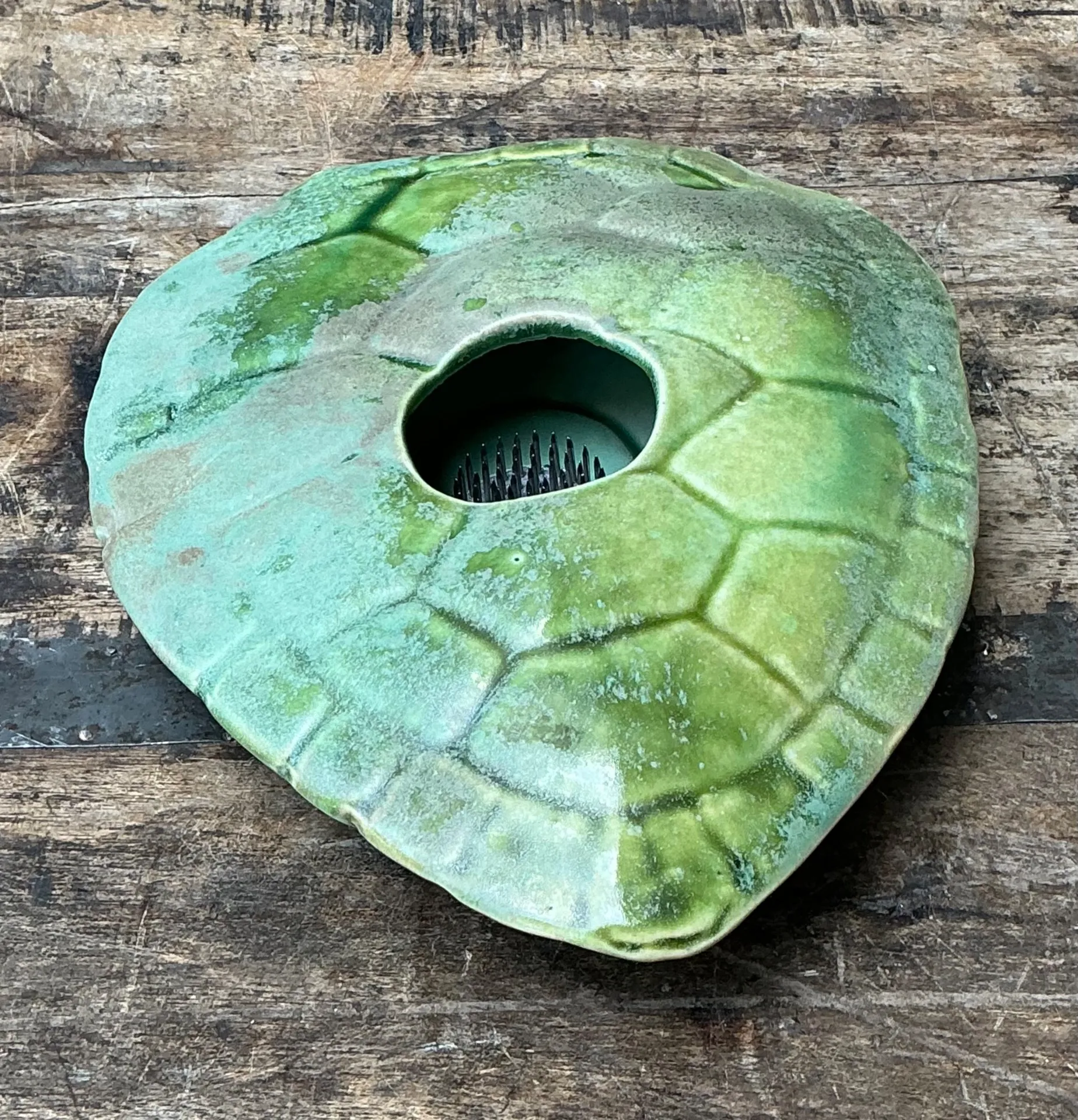 Vintage Green Ceramic Turtle Flower Frog — additional photo 6