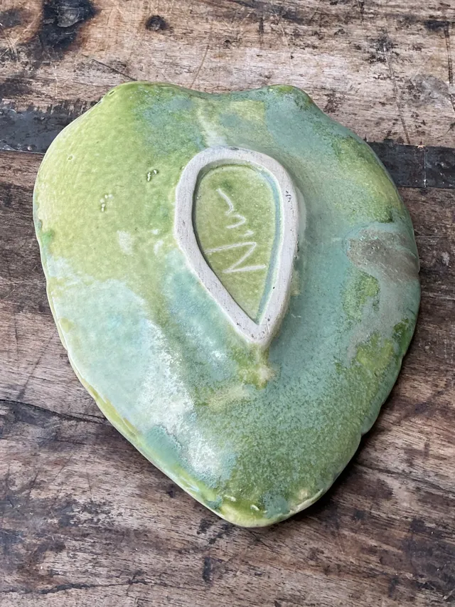 Vintage Green Ceramic Turtle Flower Frog — additional photo 1
