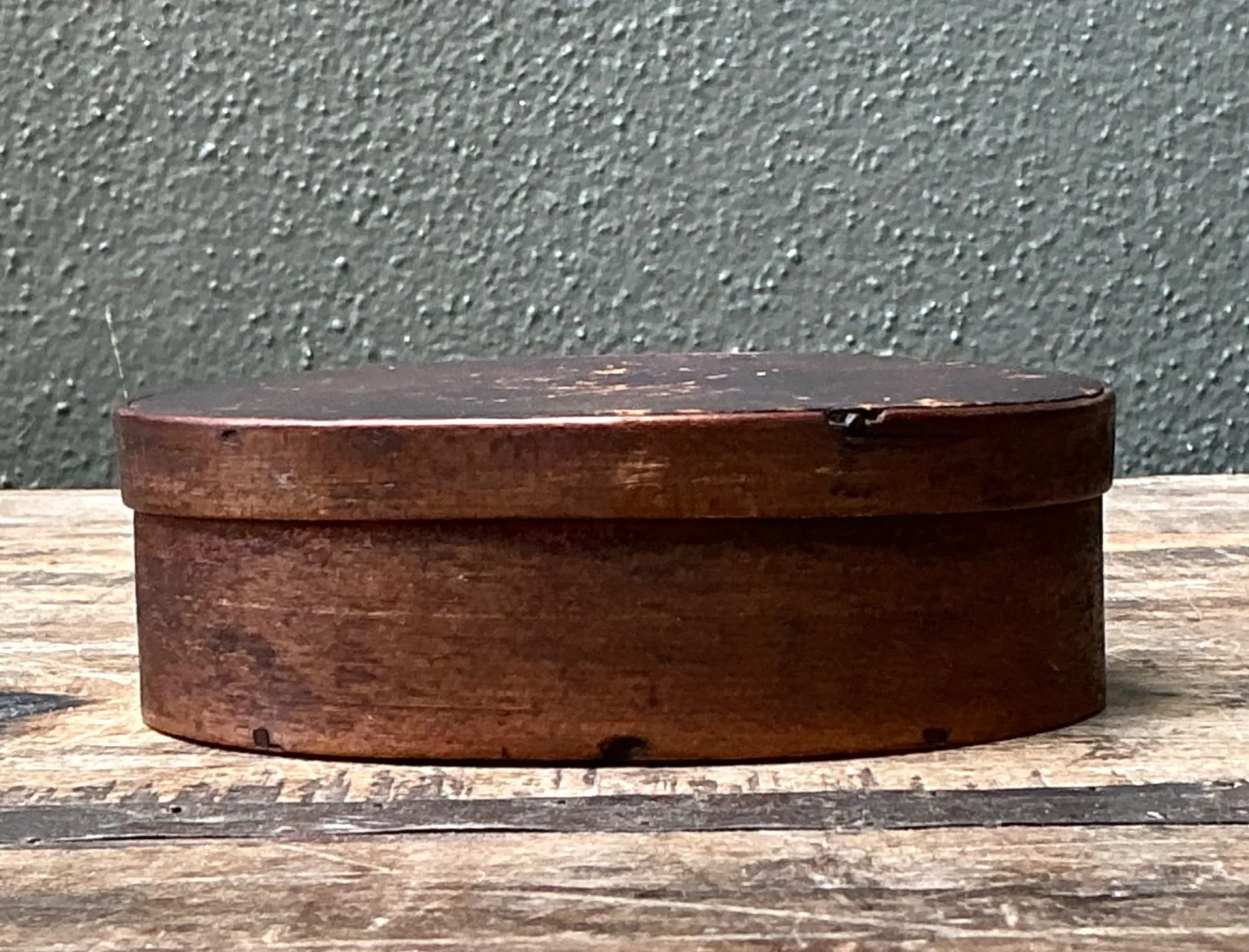 Vintage Rustic Shaker Style Wooden Oval Box — additional photo 5