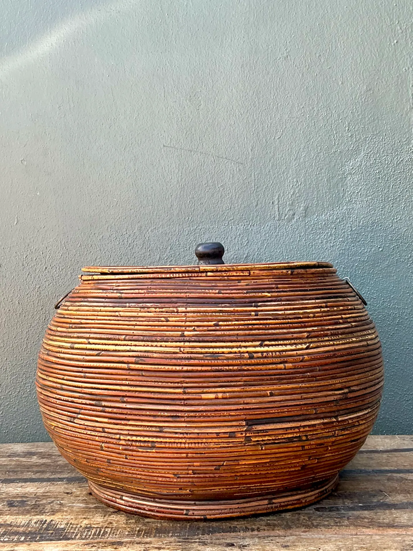Vintage Pencil Reed Lidded Basket — additional photo 2