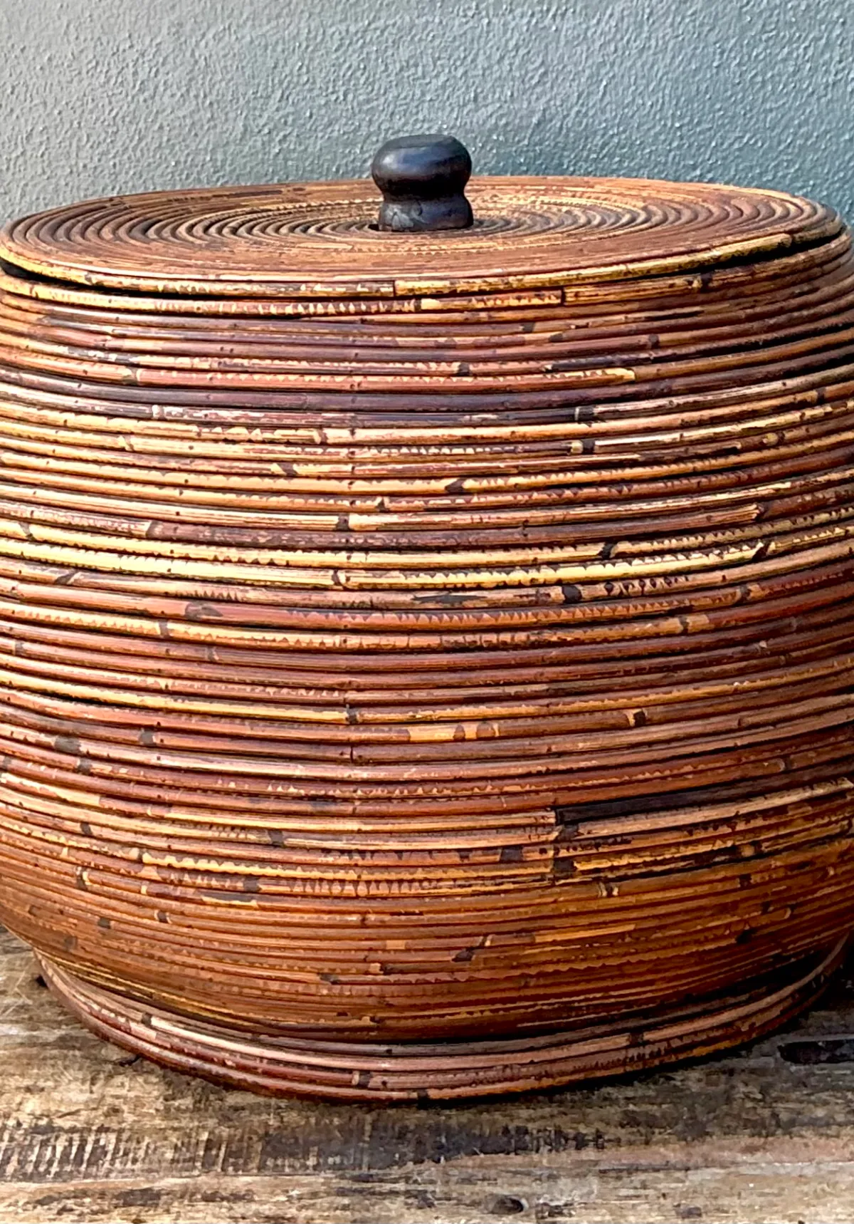 Vintage Pencil Reed Lidded Basket — additional photo 7