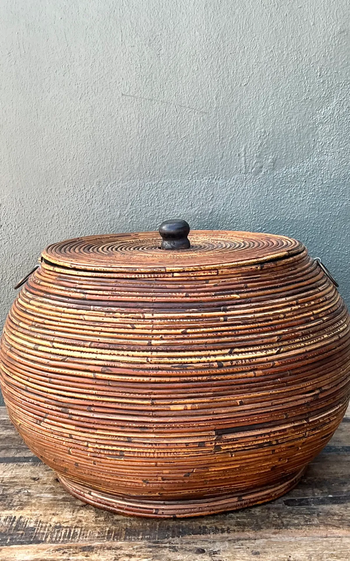 Vintage Pencil Reed Lidded Basket — additional photo 5