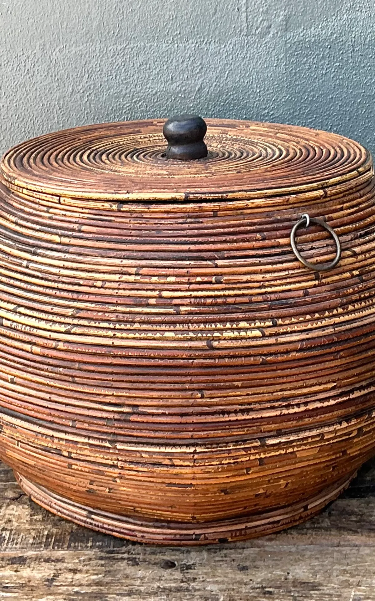 Vintage Pencil Reed Lidded Basket — additional photo 8