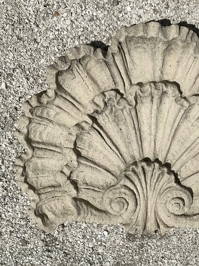 Vintage Concrete Shell Wall Plaque — additional photo 3
