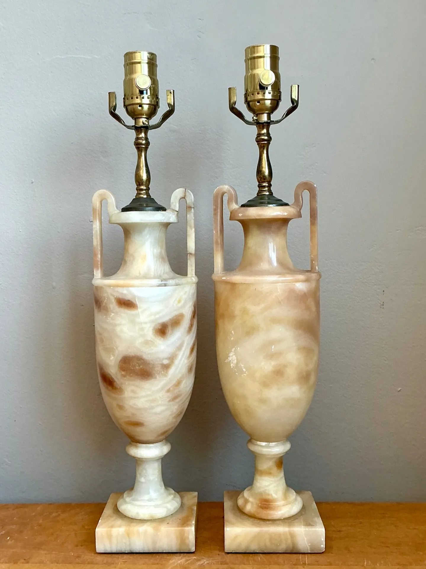 Vintage Onyx Urn Table Lamps - A Pair — additional photo 5