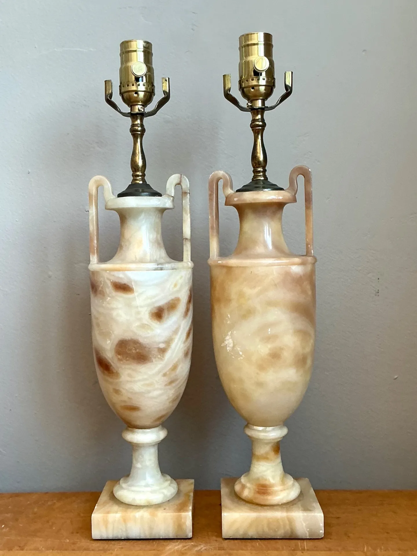 Vintage Onyx Urn Table Lamps - A Pair — additional photo 2