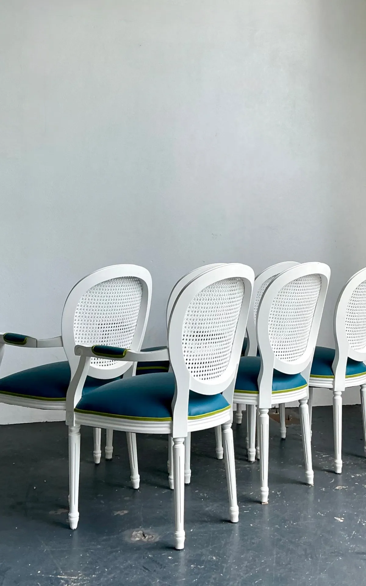 Vintage Medallion Back Cane Dining Chairs - Set Of Six — additional photo 3