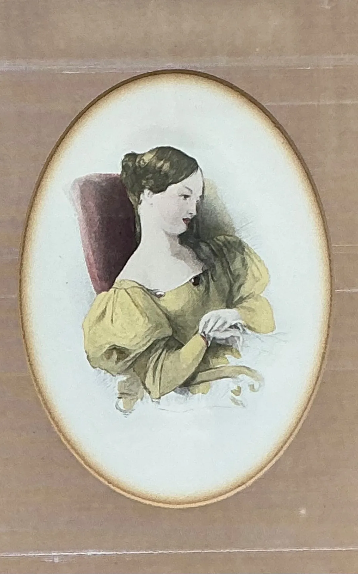 Vintage Portrait Engravings in Gilt Frames - Set of 2 — additional photo 6