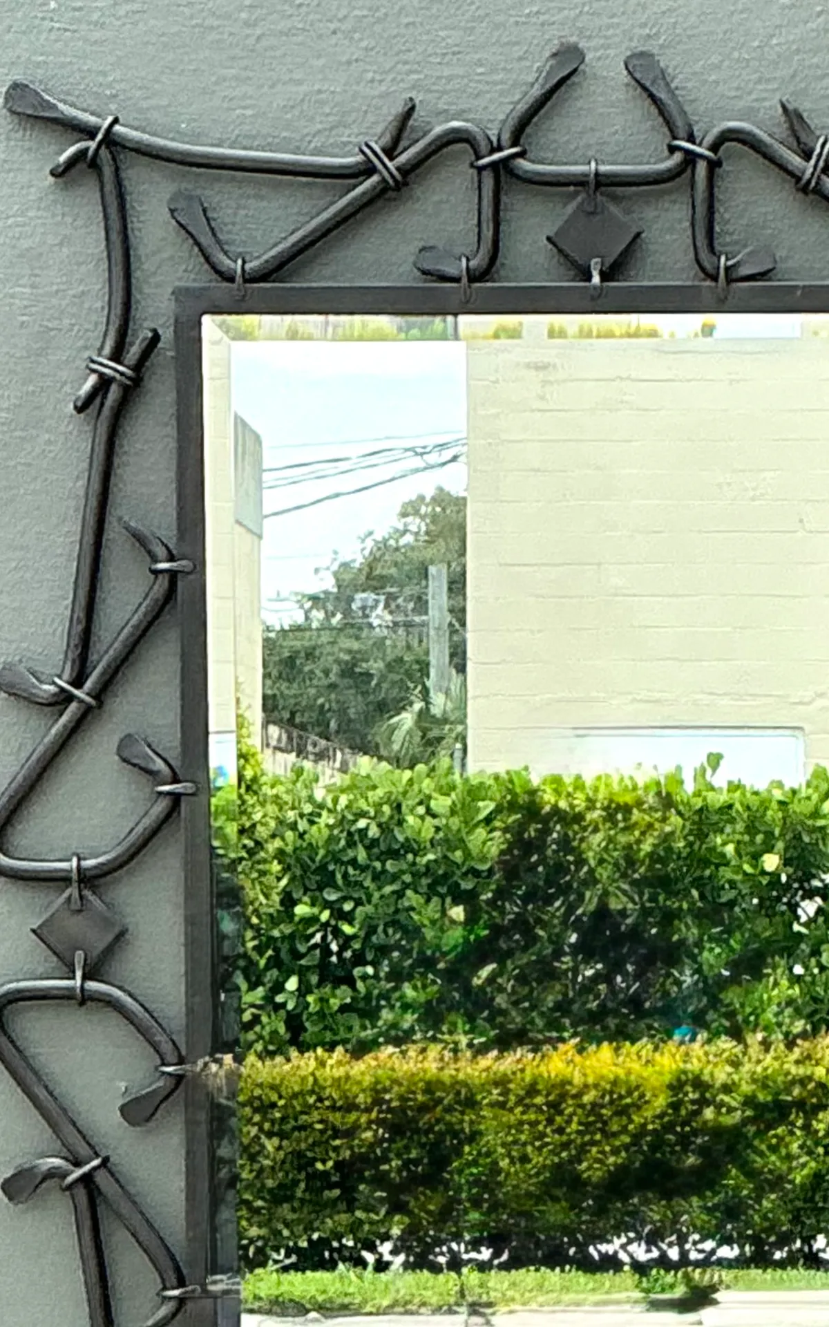 Alexandra Diez Mirrored Glass and Metal Wall Mirror — additional photo 6