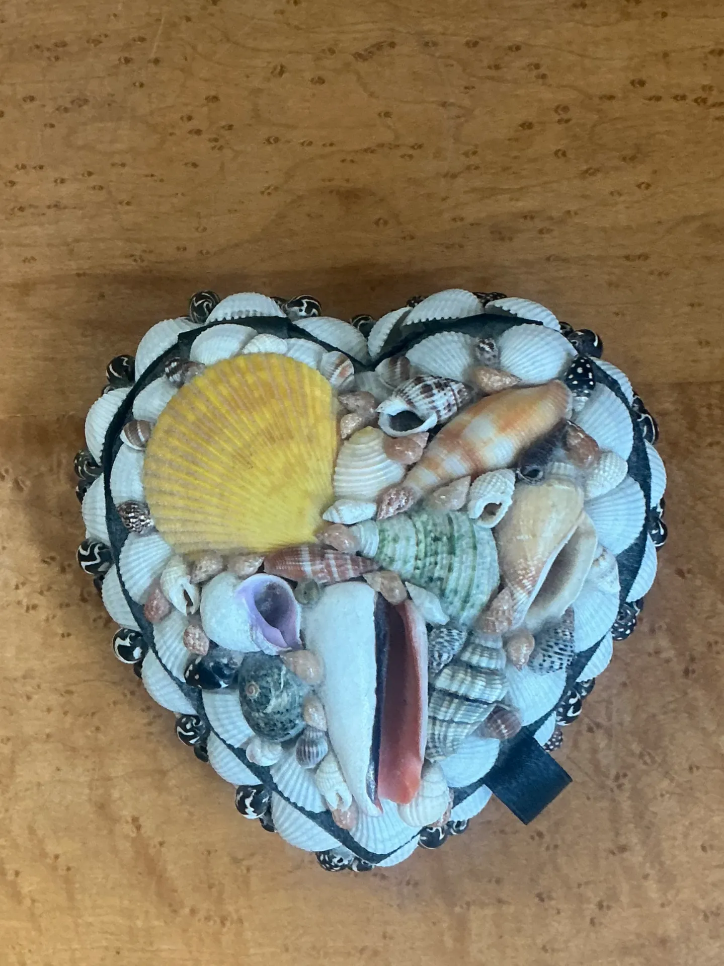 Vintage Decorative Shell Covered Box — additional photo 8