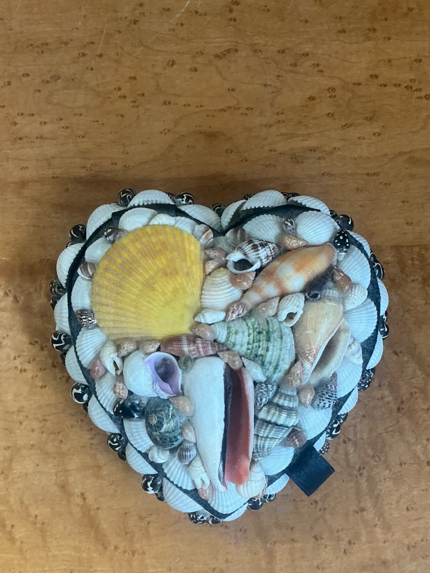 Vintage Decorative Shell Covered Box — additional photo 6