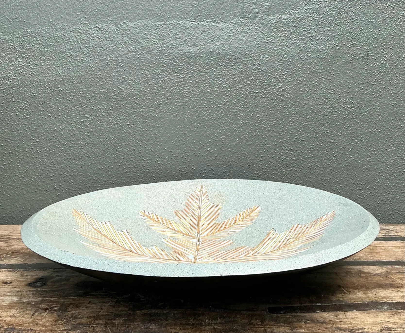 Vintage Monumental Leaf Motif Decorative Bowl — additional photo 2
