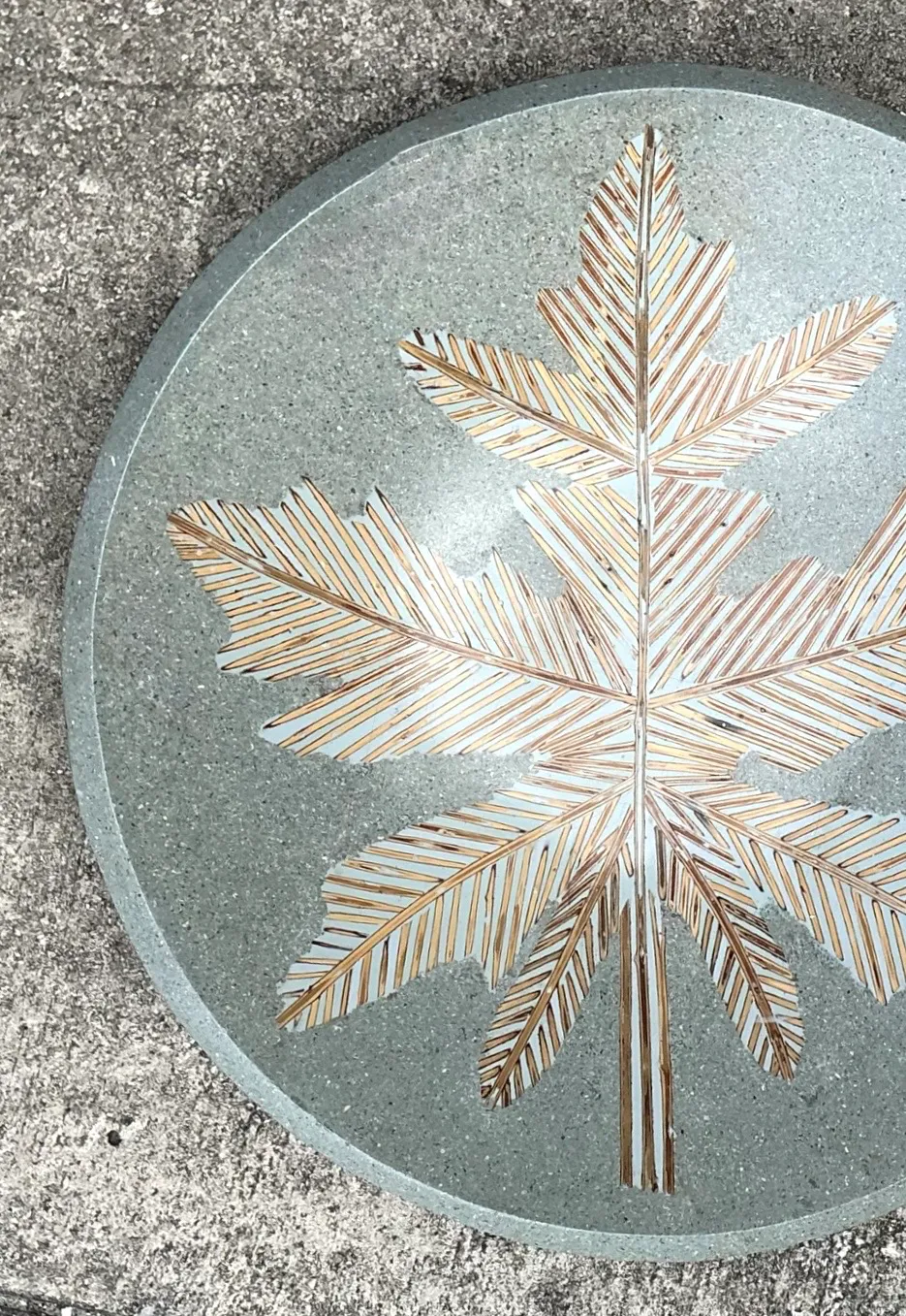 Vintage Monumental Leaf Motif Decorative Bowl — additional photo 3