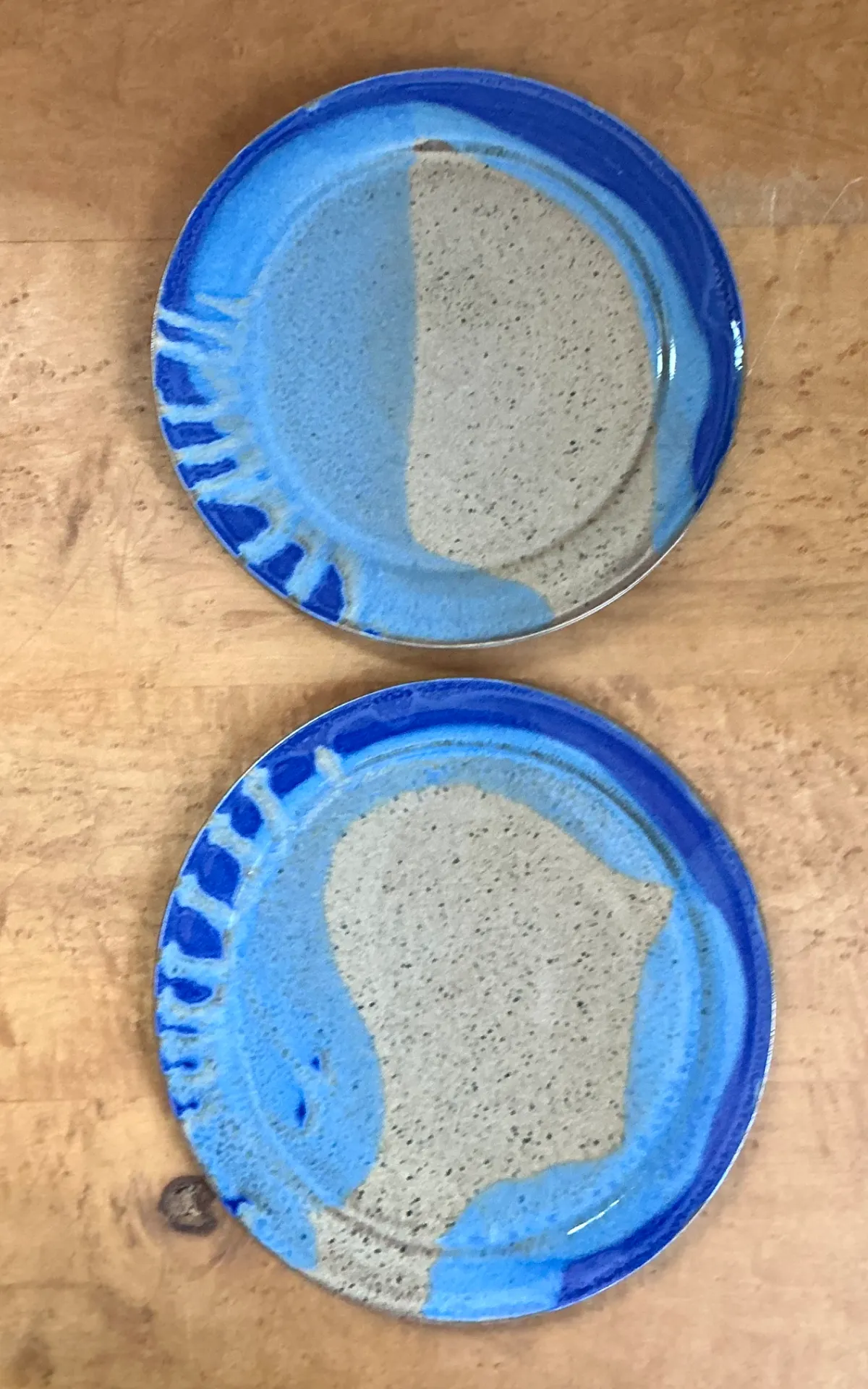 Vintage Blue Abstract Pottery Plates - A Pair — additional photo 8
